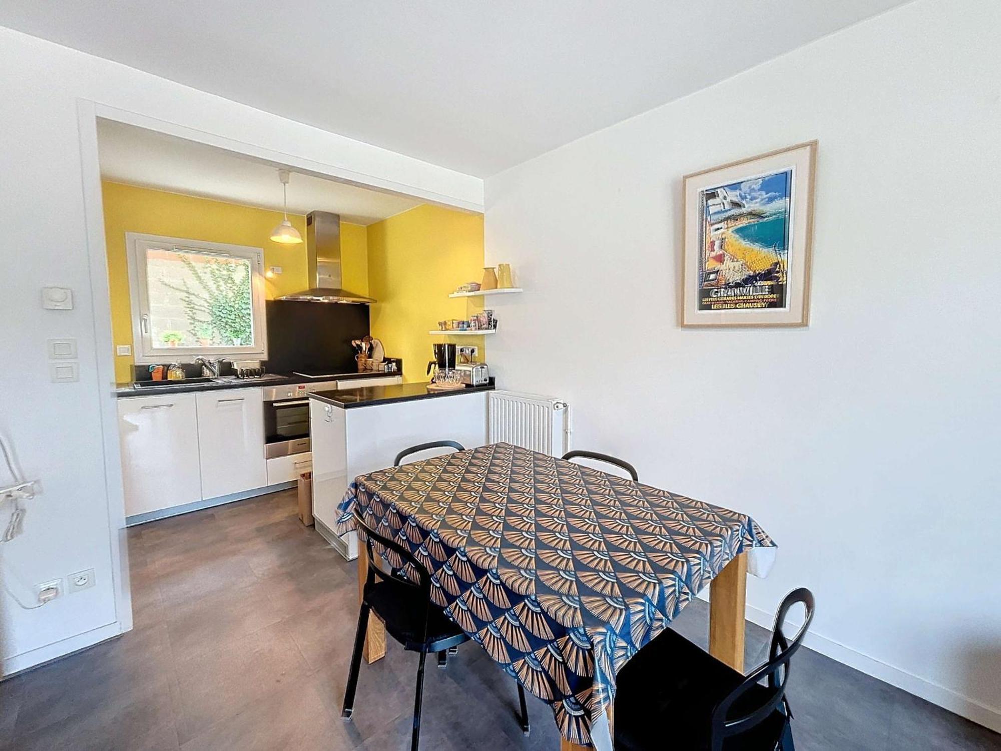 Appartement Moderne Centre-Ville, 600M Plage, Residence Securisee, Parking - Fr-1-361-368 Granville Exterior photo